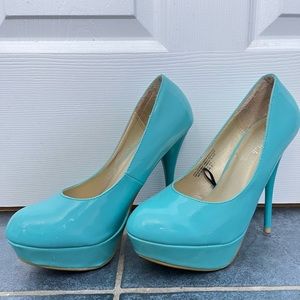 Club Couture Heels Size 9 - Only Worn Once Indoors